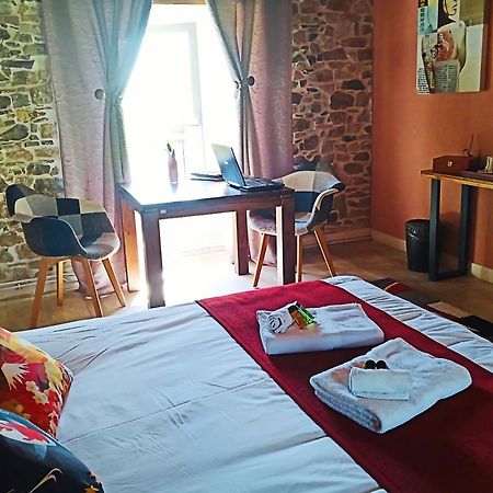La Synchronicite - Chambres D'Hotes Saint-Sauveur-Villages Eksteriør bilde